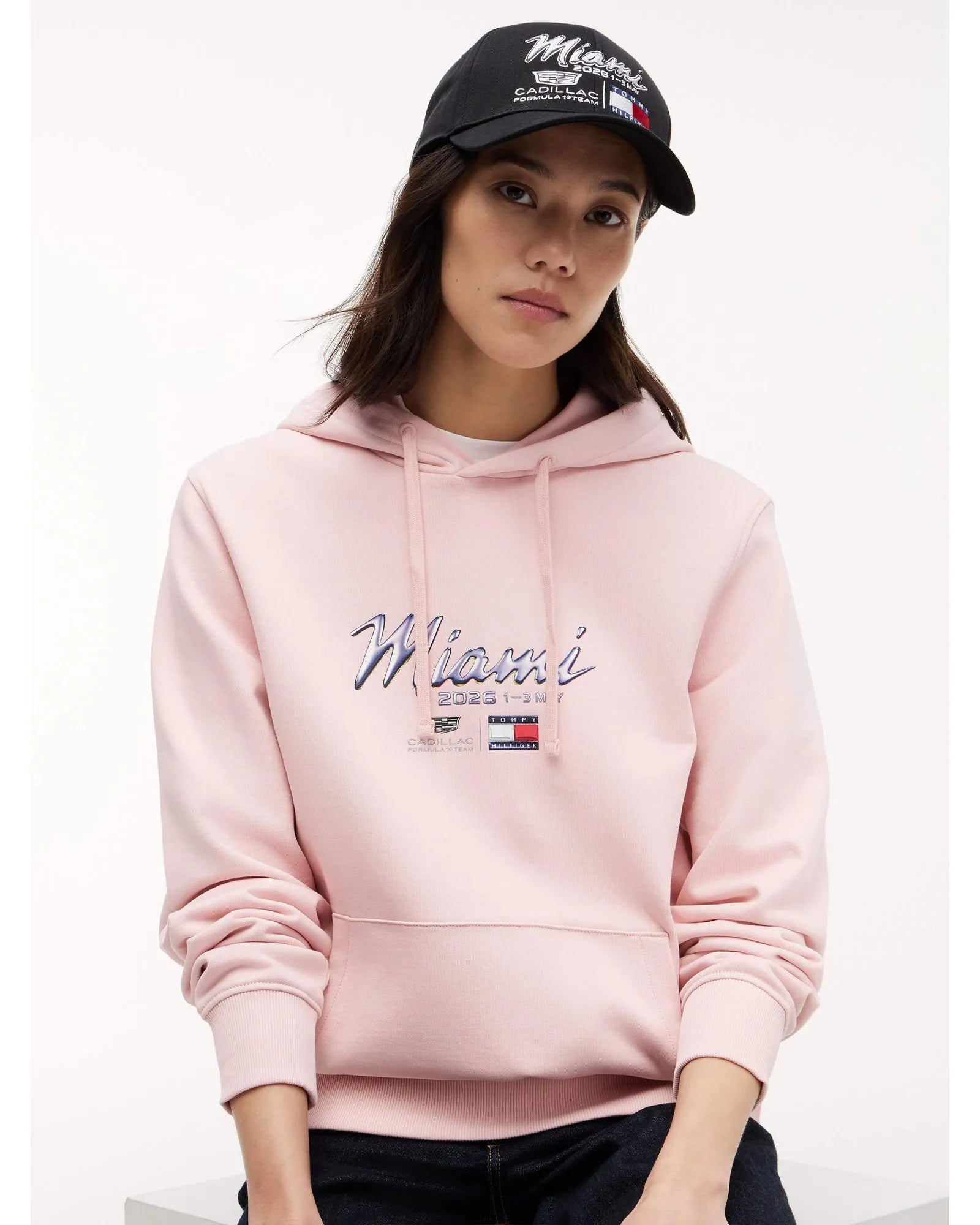 Gorra Cadillac x Tommy Hilfiger Miami 2026