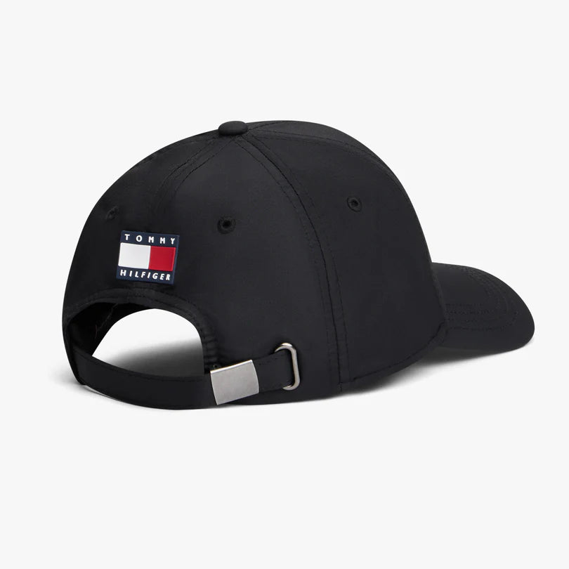 Gorra Checo Pérez Cadillac x Tommy Hilfiger 2026